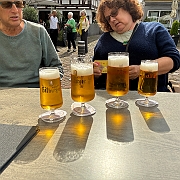 036 Voordat we naar de Engelse tuinen gaan eerst even wat drinken